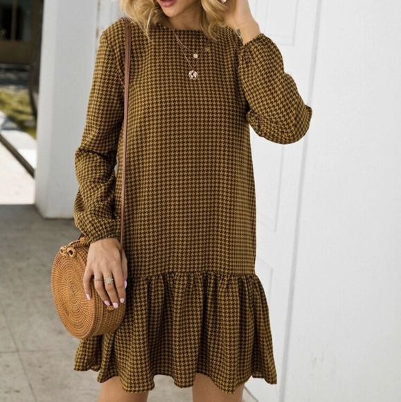 Dresses & Skirts - Mustard houndstooth  ruffle hem dress
